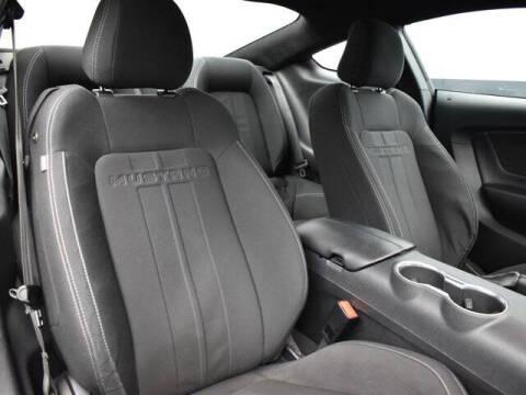 2022 Ford Mustang EcoBoost