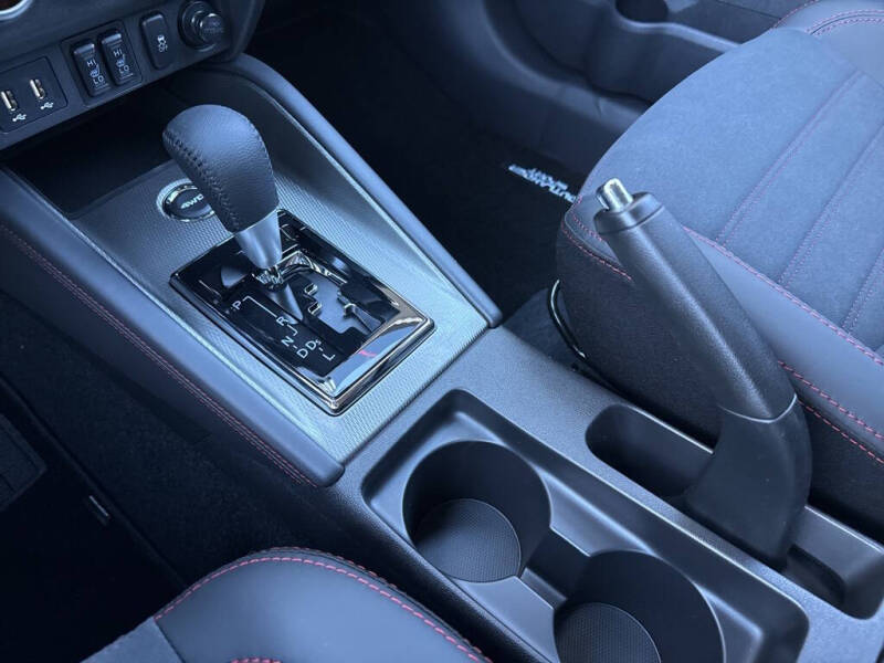 2026 Mitsubishi Outlander Sport SE