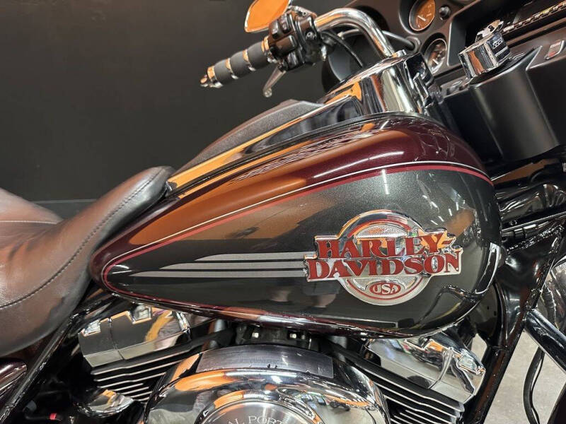 2005 Harley-Davidson® FLHTCUI - Electra Glide®