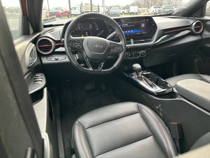 2024 Chevrolet Trax RS