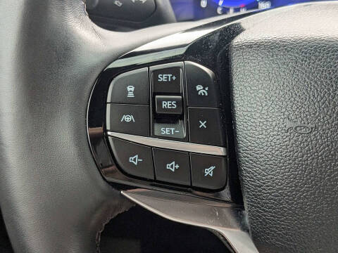 2022 Ford Explorer Hybrid Platinum
