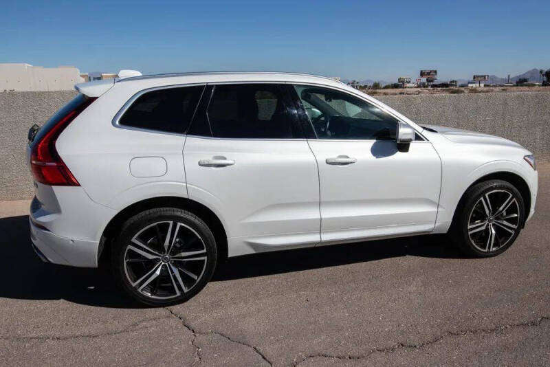 2019 Volvo XC60 T5 R-Design