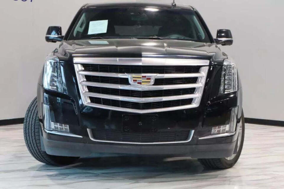 2018 Cadillac Escalade for sale at IMD MOTORS, INC in Dallas, TX