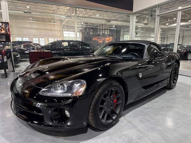 2004 Dodge Viper SRT-10