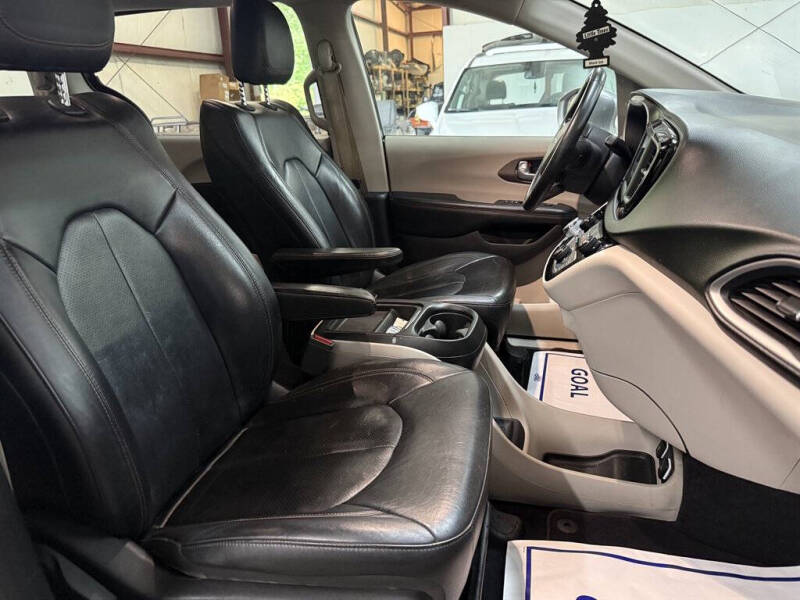 2018 Chrysler Pacifica Touring L