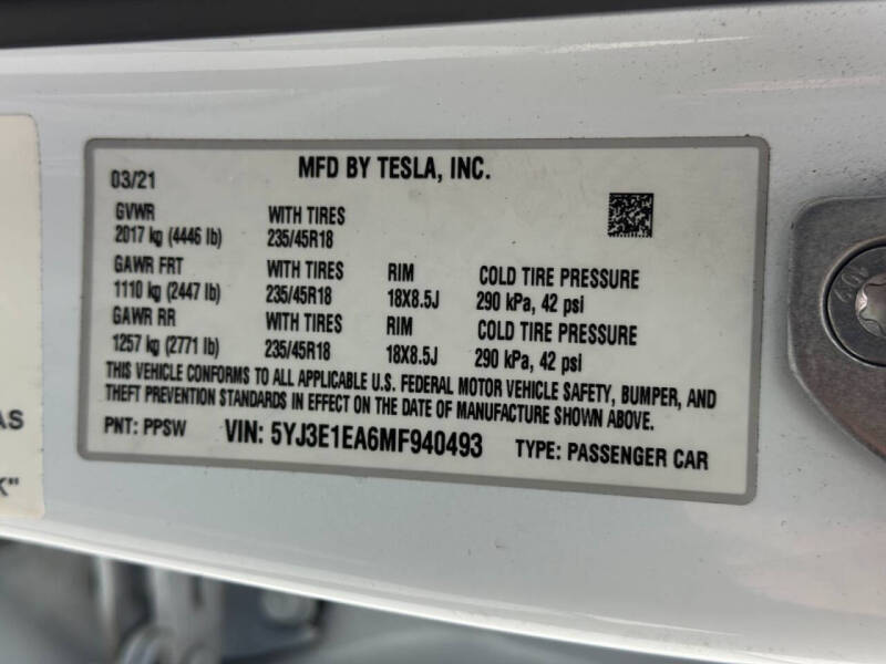2021 Tesla Model 3 Standard Range Plus