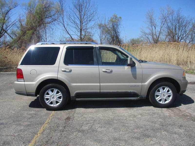 2004 Lincoln Aviator Luxury