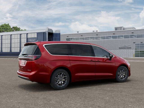 2027 Chrysler Pacifica Limited