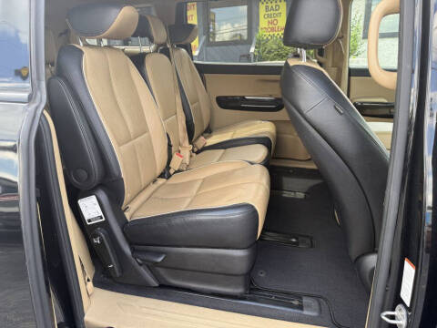 2016 Kia Sedona Limited