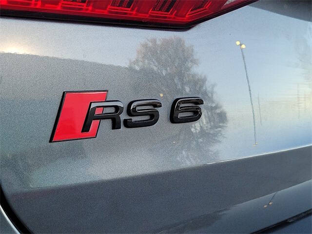 2023 Audi RS 6 Avant 4.0T quattro Avant