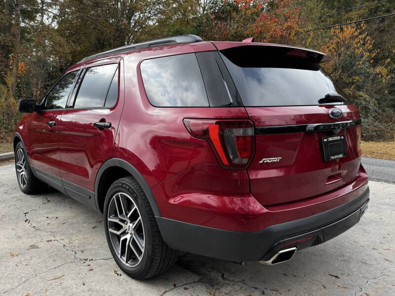 2017 Ford Explorer Sport