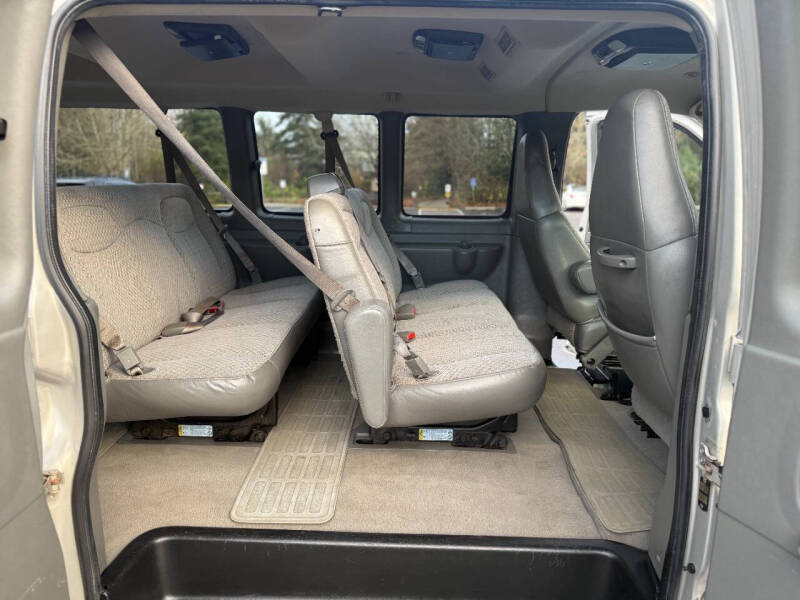 2005 Chevrolet Express 3500