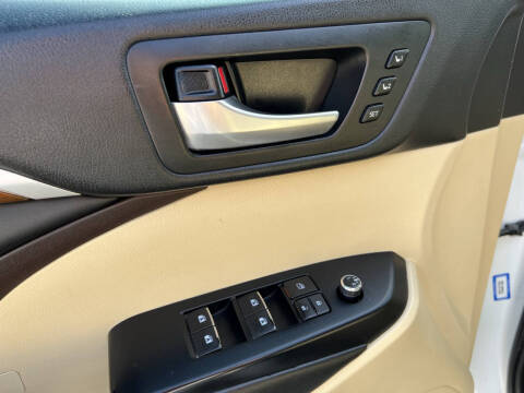 2018 Toyota Highlander Limited Platinum