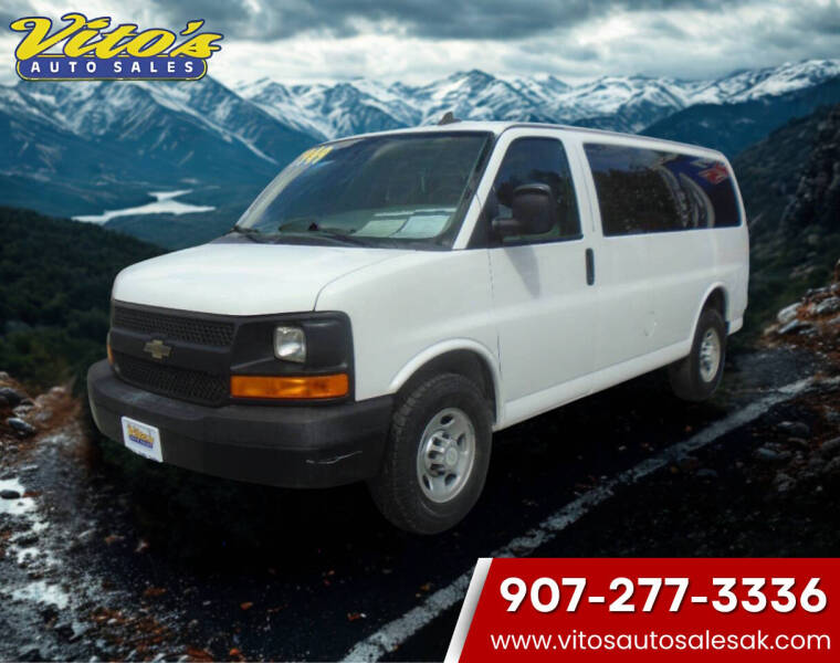 2017 Chevrolet Express Passenger LS's photo
