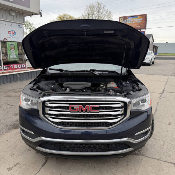 2017 GMC Acadia SLT-1