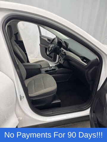 2022 Ford Escape SE