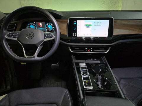 2024 Volkswagen Atlas SE