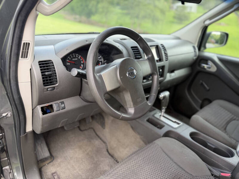 2006 Nissan Frontier LE