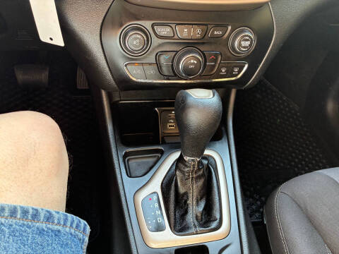 2016 Jeep Cherokee Latitude