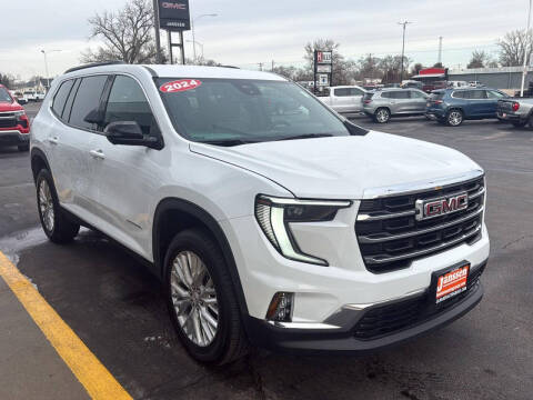 2024 GMC Acadia Elevation