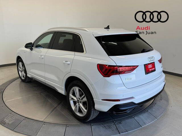 2022 Audi Q3 quattro S line Prem Plus 45 TFSI
