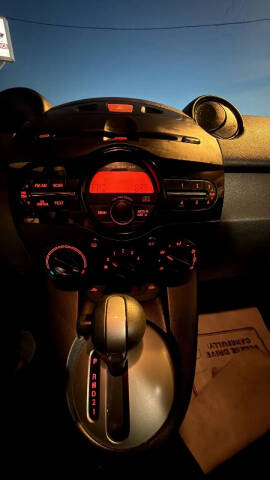 2014 Mazda MAZDA2 Sport