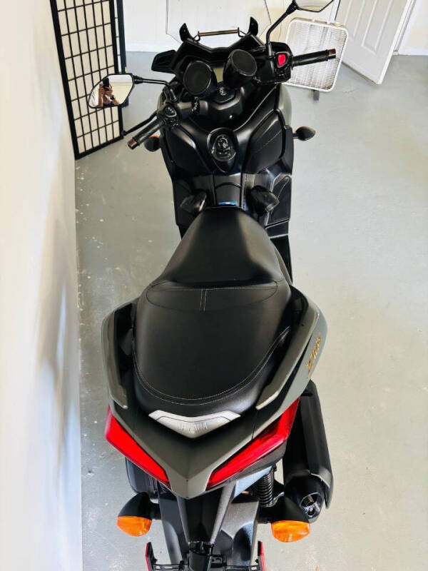 2020 Yamaha XMAX