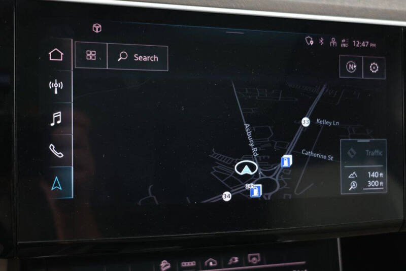 2024 Audi Q8 e-tron quattro Premium Plus