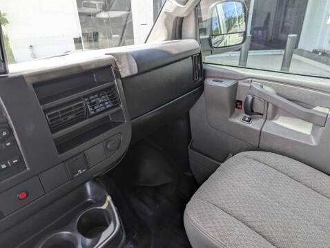 2016 Chevrolet Express 3500