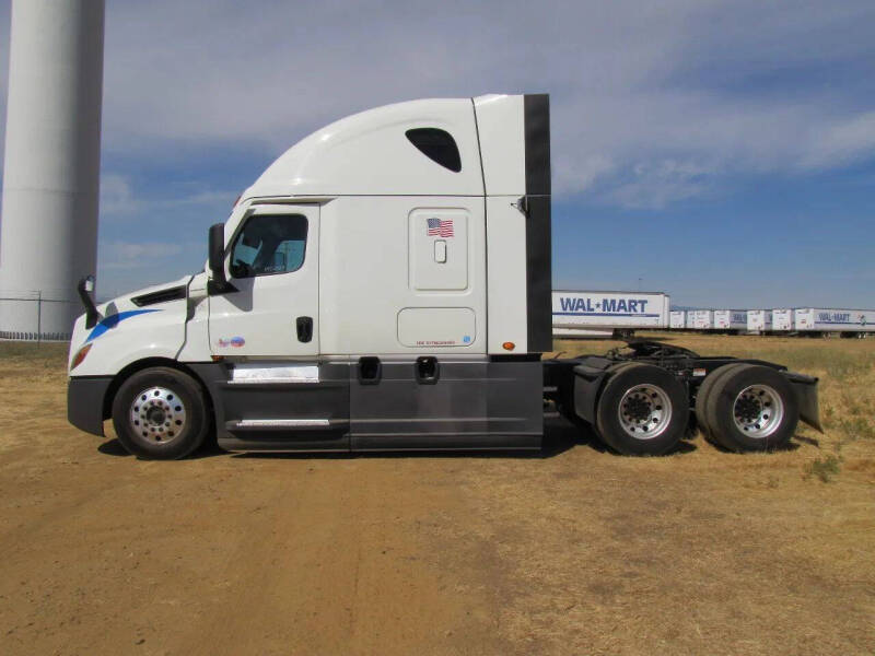 2021 Freightliner Cascadia