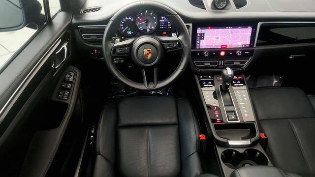 2024 Porsche Macan S