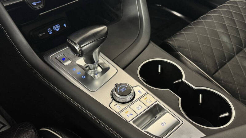 2020 Genesis G70