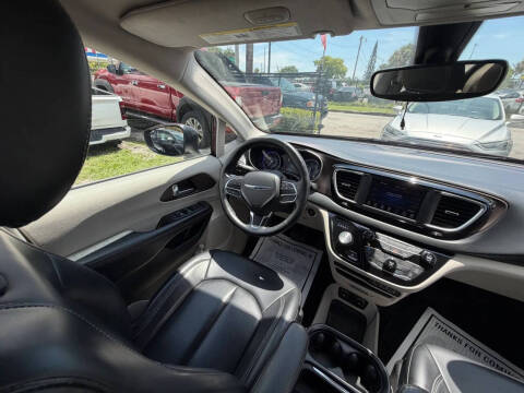 2021 Chrysler Voyager LXi