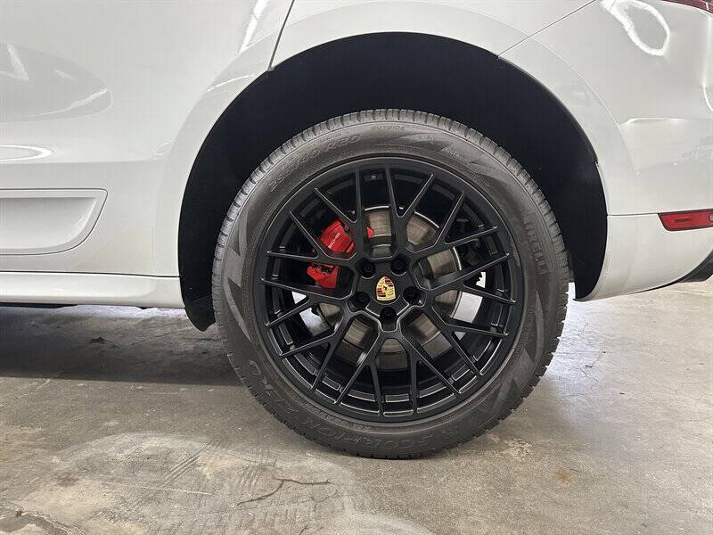 2017 Porsche Macan GTS