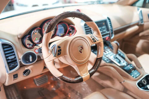 2014 Porsche Cayenne S Hybrid