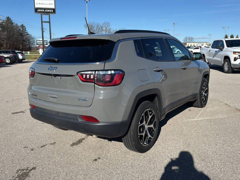2024 Jeep Compass Latitude