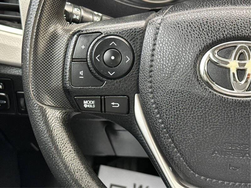 2016 Toyota Corolla LE Plus