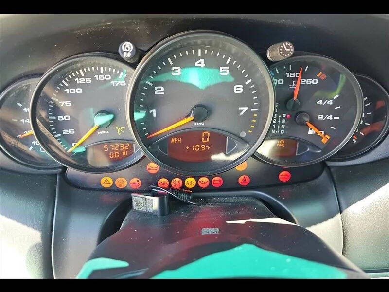 2001 Porsche 911 Carrera