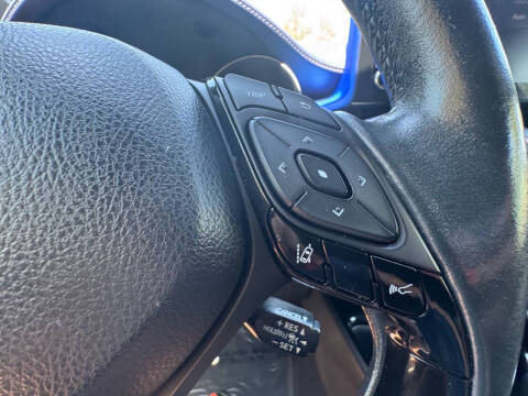 2020 Toyota C-HR XLE