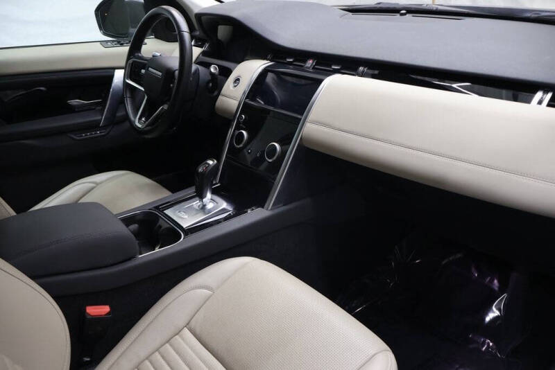 2021 Land Rover Discovery Sport P250 SE