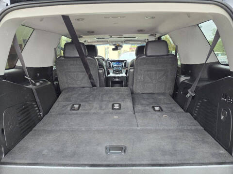 2019 Cadillac Escalade Luxury