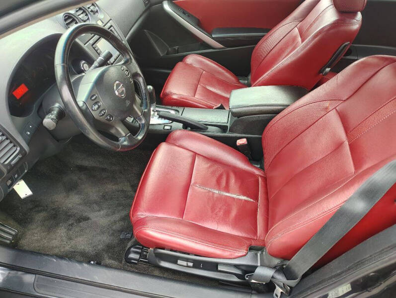 2010 Nissan Altima 3.5 SR