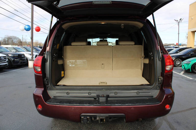 2010 Toyota Sequoia Platinum