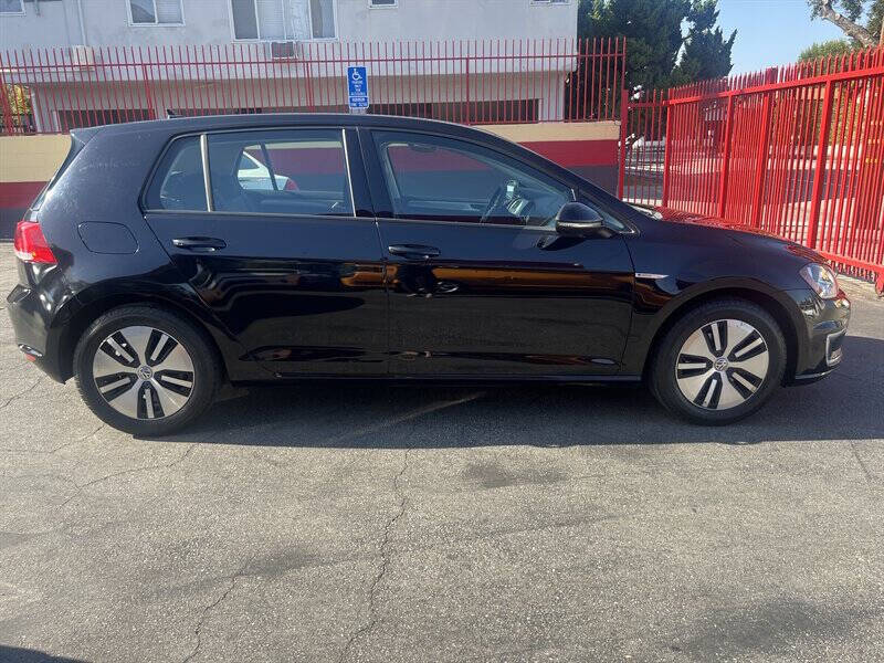 2016 Volkswagen e-Golf SE