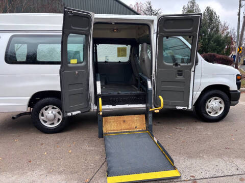 2011 Ford E-Series E-250