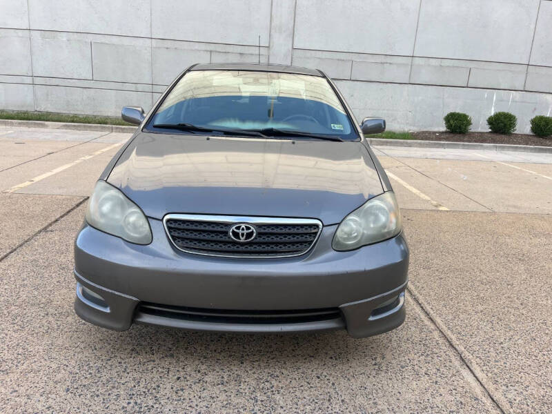 2005 Toyota Corolla S photo 2