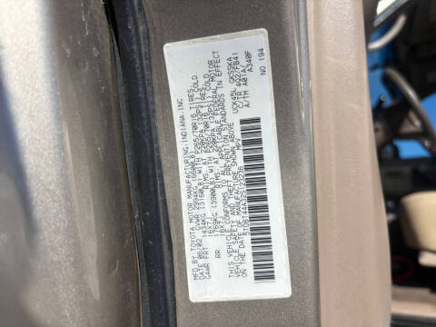 2002 Toyota Sequoia SR5