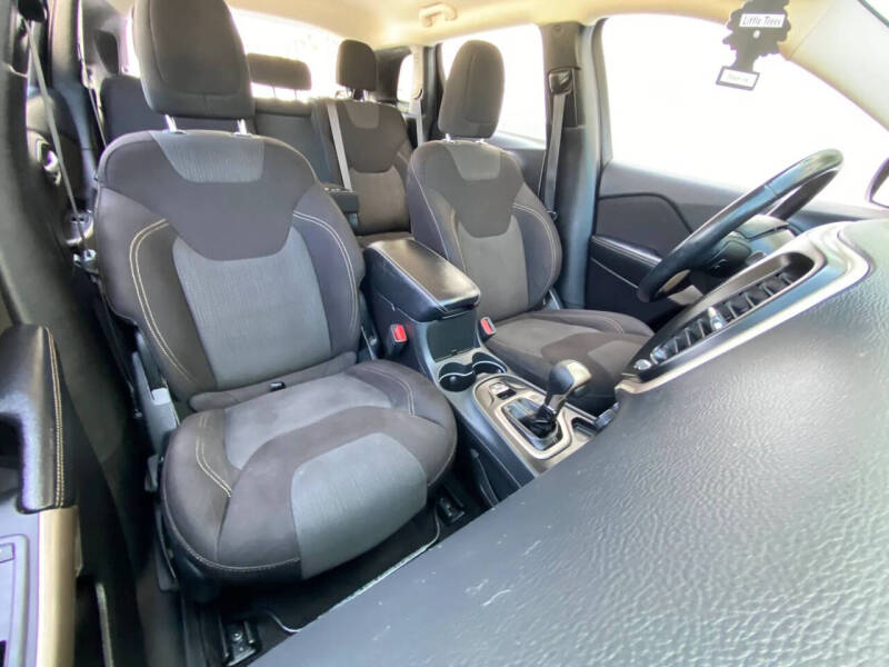 2017 Jeep Cherokee Latitude