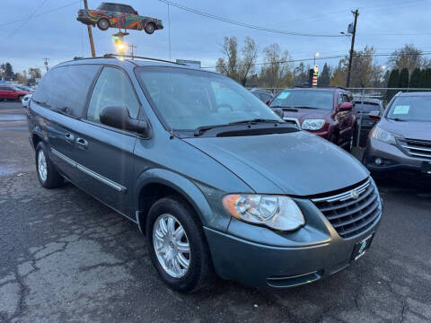 2006 Chrysler Town and Country Touring