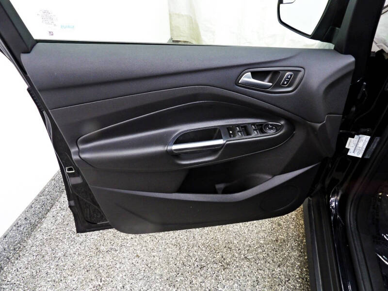 2017 Ford C-MAX Hybrid SE